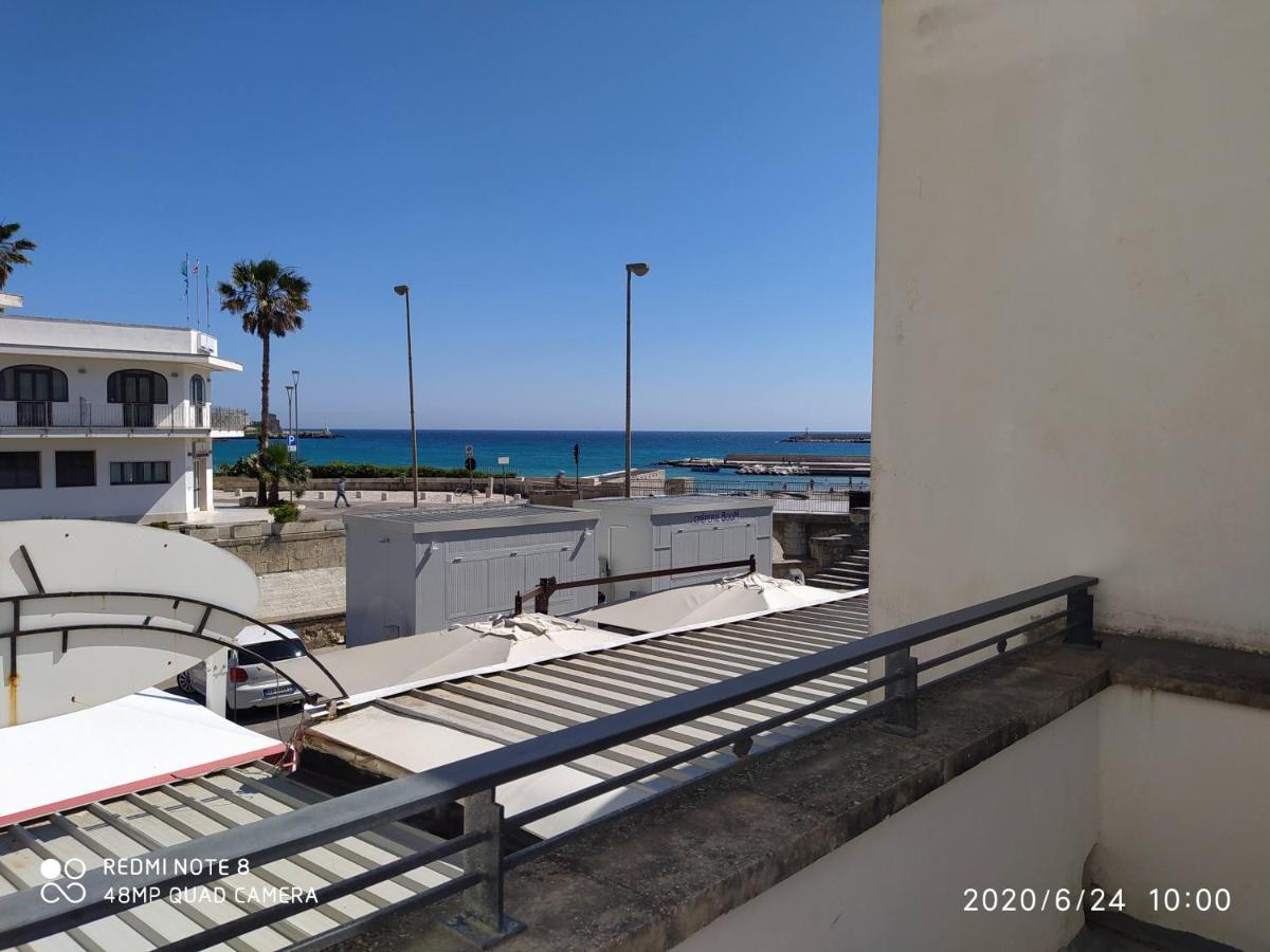 A Due Passi Dal Mare Apartment Otranto Bagian luar foto